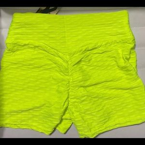 Fitness Scrunch Butt Lifting Compression Shorts